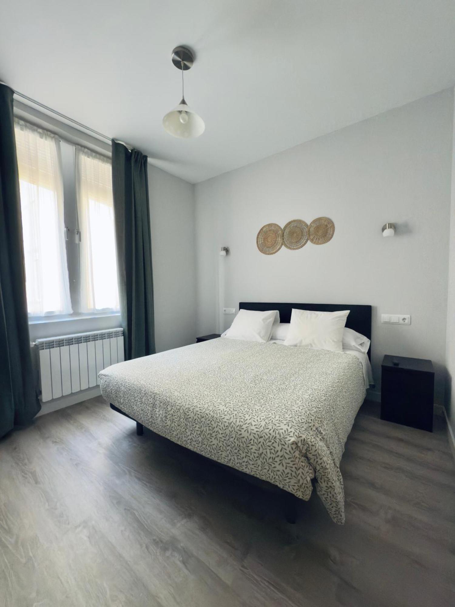 Hostal Conde De Alba 마드리드 외부 사진