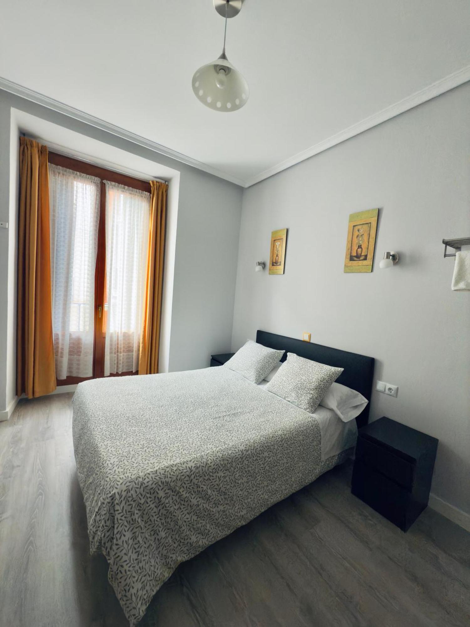 Hostal Conde De Alba 마드리드 외부 사진